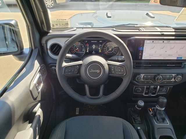 new 2025 Jeep Gladiator car, priced at $47,200