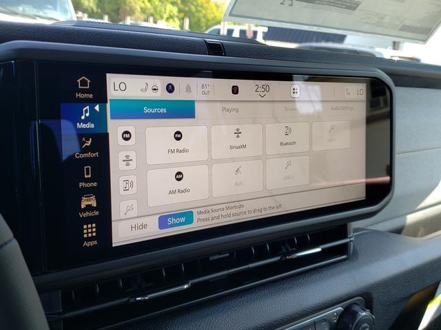 new 2025 Jeep Gladiator car, priced at $47,200