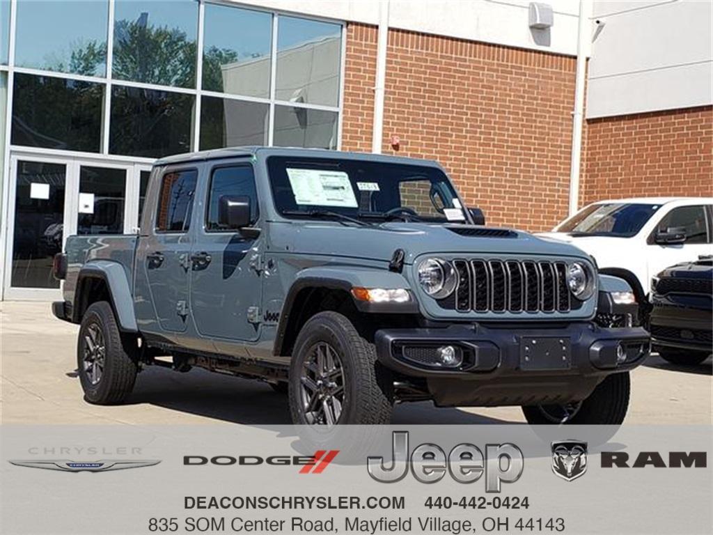 new 2025 Jeep Gladiator car, priced at $47,200