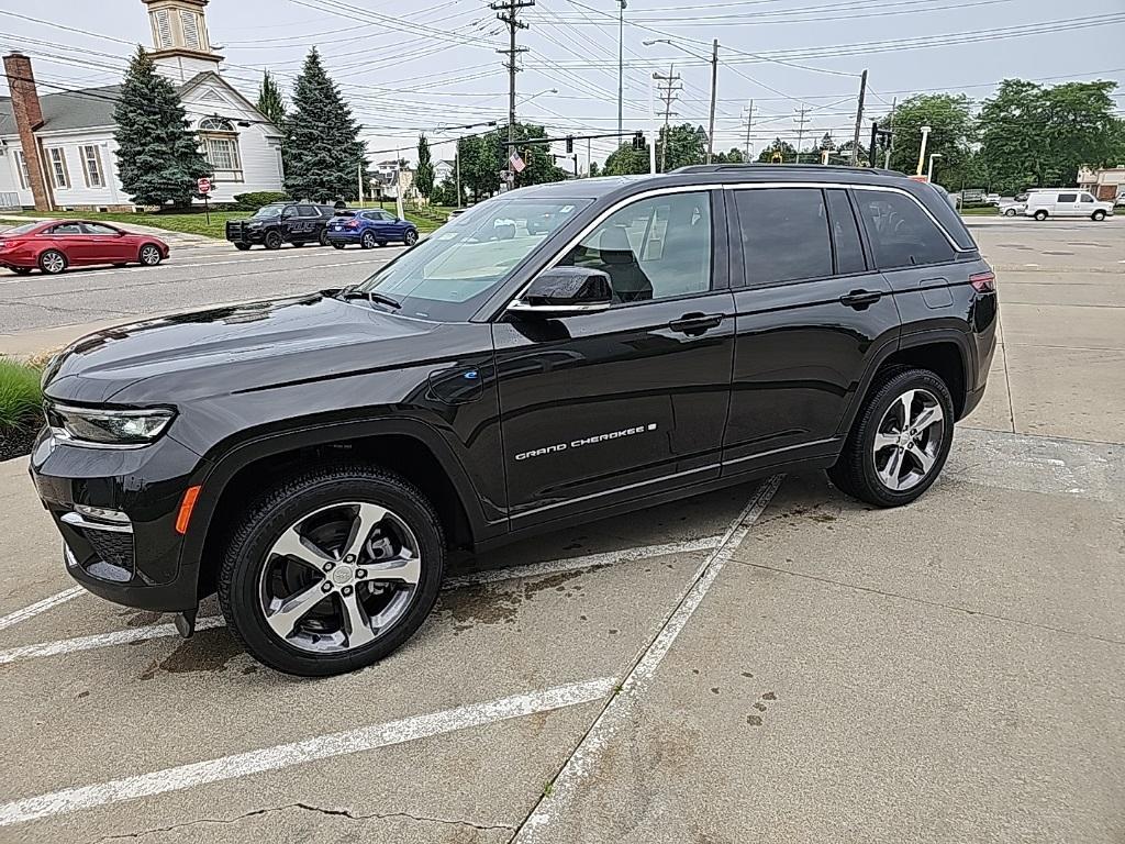 used 2024 Jeep Grand Cherokee 4xe car, priced at $42,981