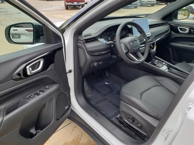 new 2025 Jeep Compass car, priced at $38,510
