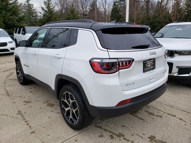 new 2025 Jeep Compass car, priced at $37,115