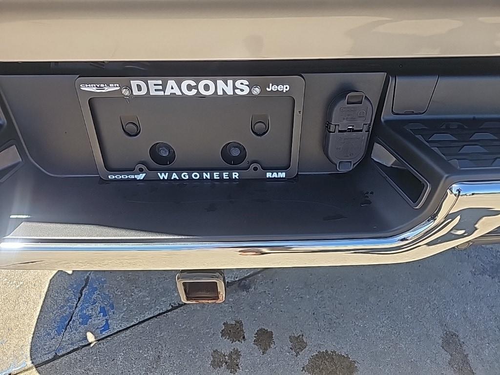 used 2022 Ram 1500 car, priced at $33,881