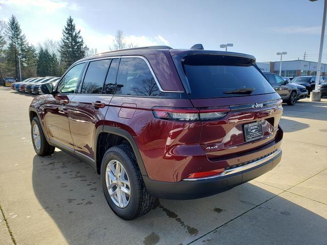 new 2025 Jeep Grand Cherokee car, priced at $42,670