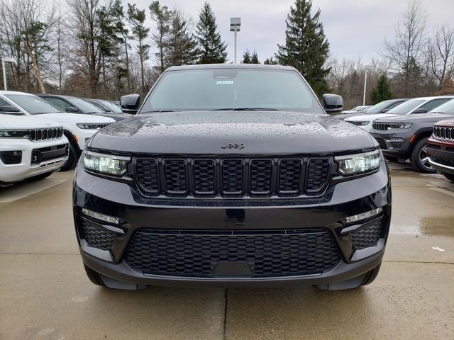 new 2025 Jeep Grand Cherokee car, priced at $52,535