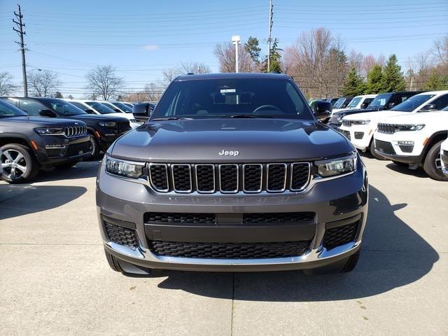 new 2025 Jeep Grand Cherokee L car, priced at $43,497