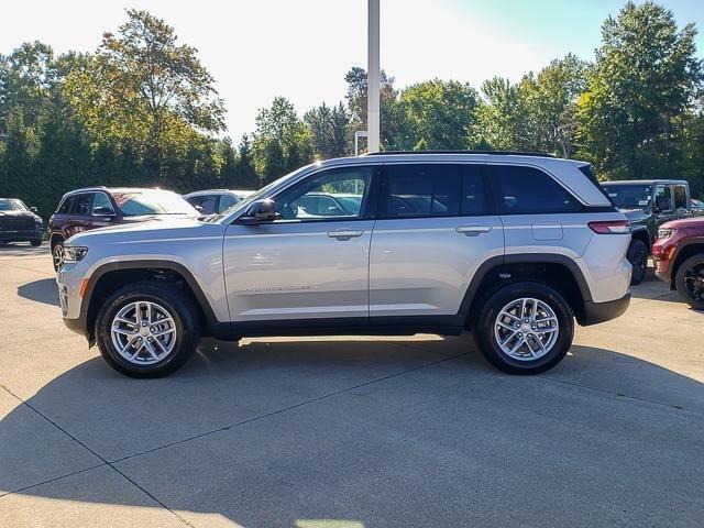 new 2025 Jeep Grand Cherokee car, priced at $41,170