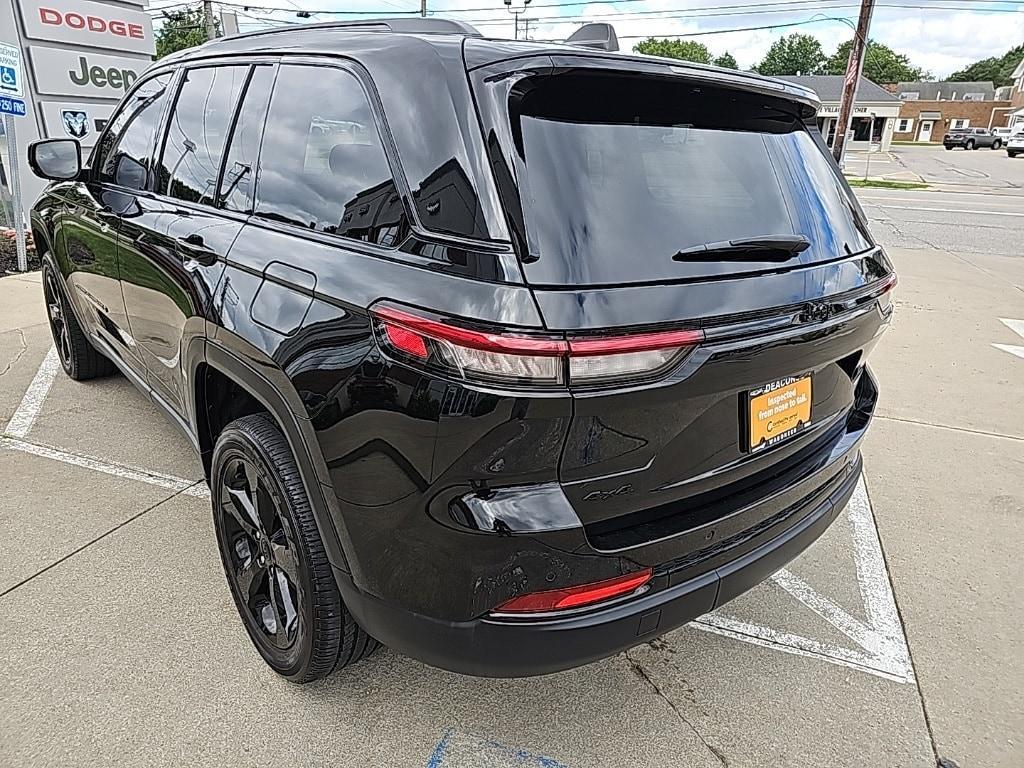 used 2023 Jeep Grand Cherokee car, priced at $33,681