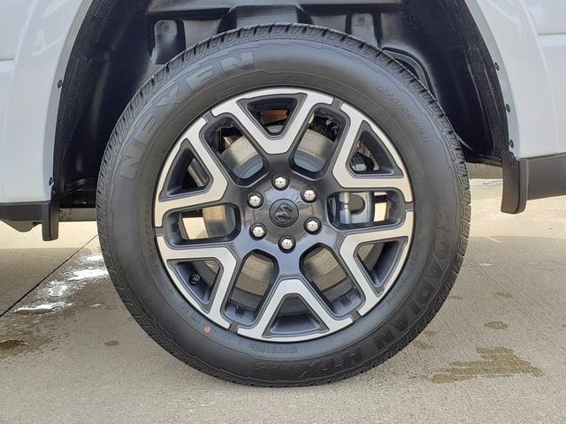 new 2025 Ram 1500 car, priced at $69,570