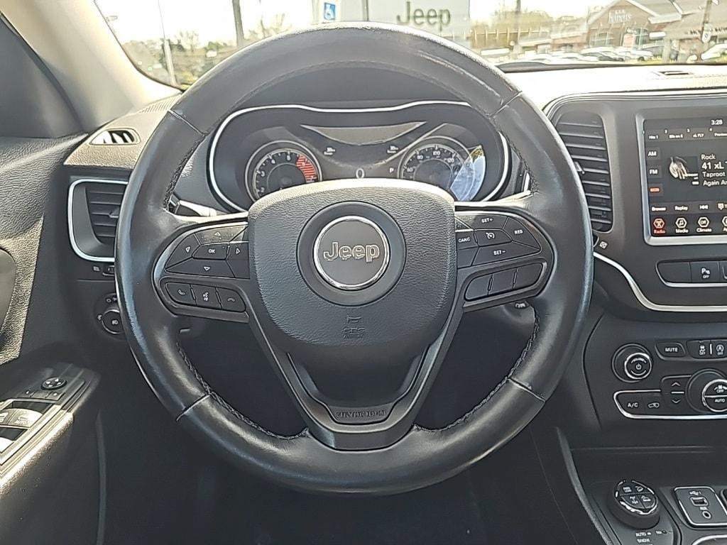 used 2019 Jeep Cherokee car, priced at $18,681