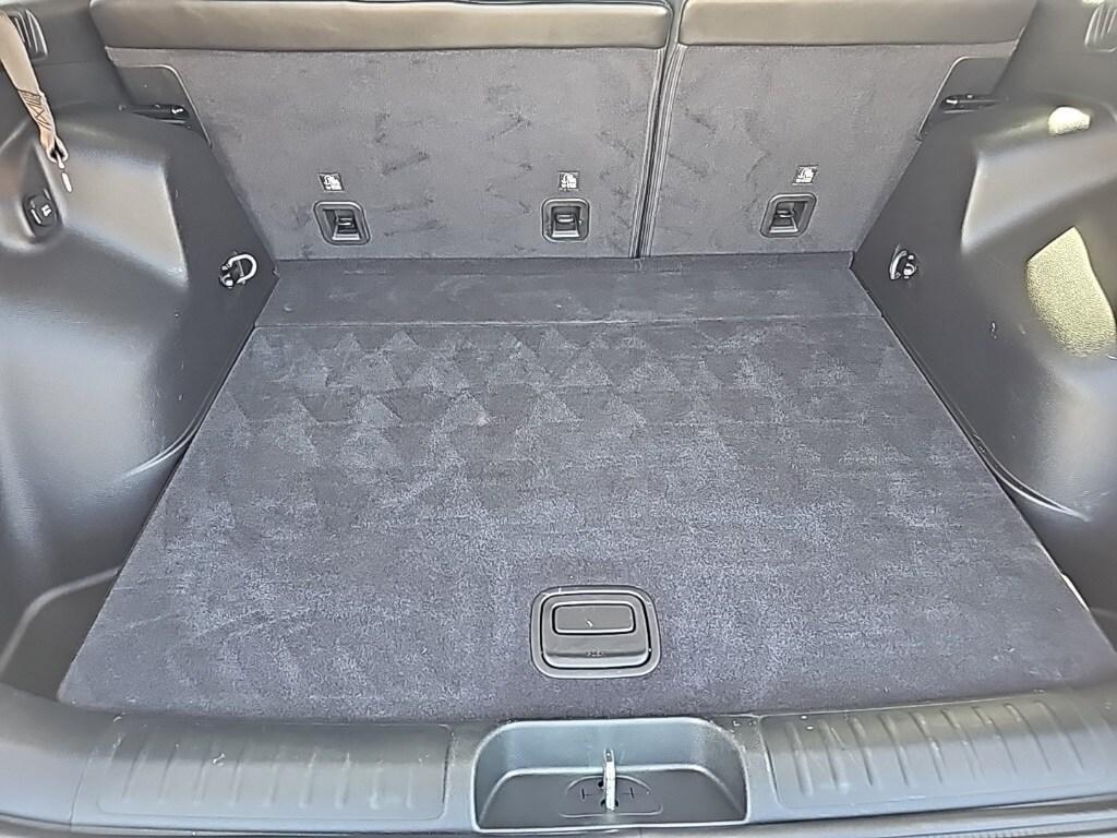 used 2019 Jeep Cherokee car, priced at $18,981