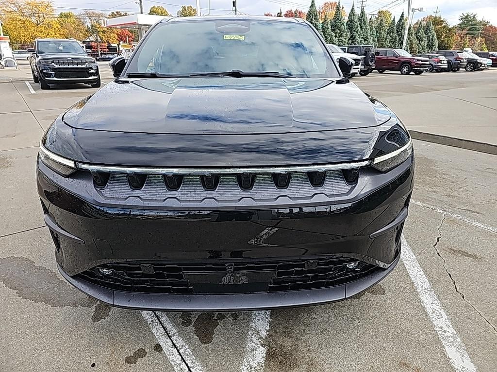 used 2024 Jeep Wagoneer S car, priced at $50,981