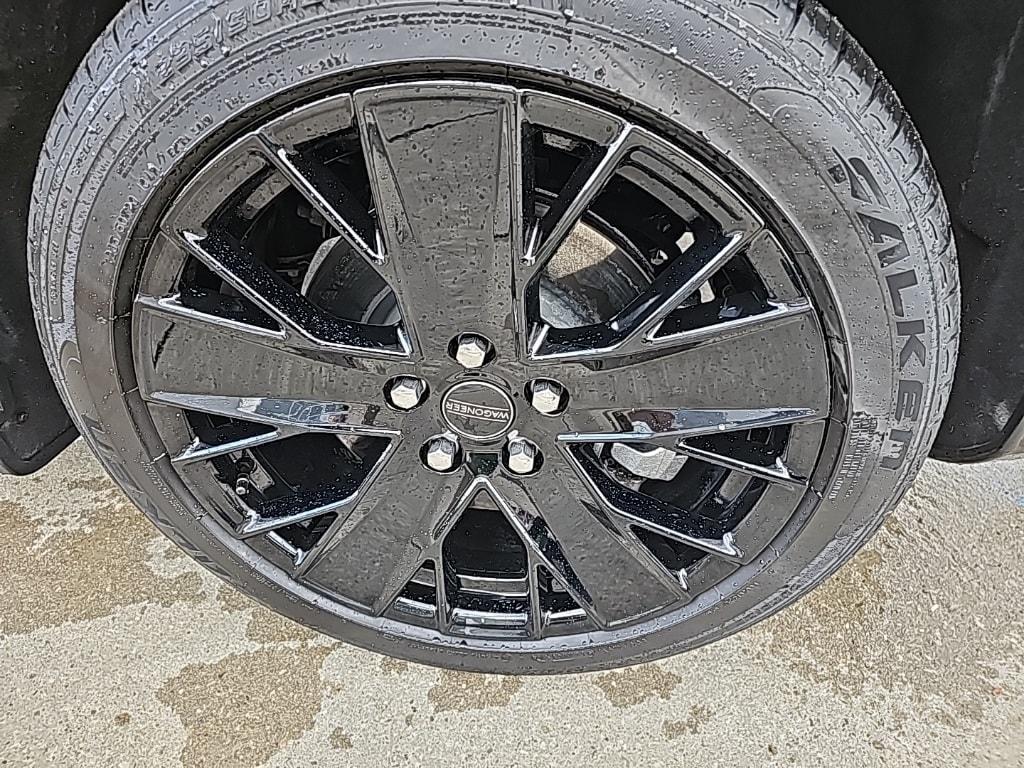 used 2024 Jeep Wagoneer S car, priced at $50,981