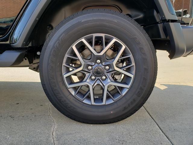 new 2025 Jeep Wrangler car, priced at $54,950