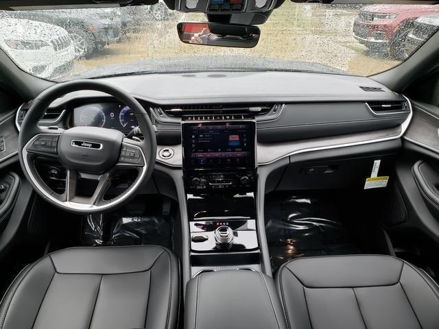 new 2025 Jeep Grand Cherokee L car, priced at $51,110