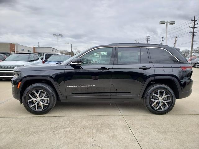 new 2025 Jeep Grand Cherokee car, priced at $50,110