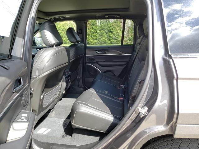 new 2025 Jeep Grand Cherokee 4xe car, priced at $66,075
