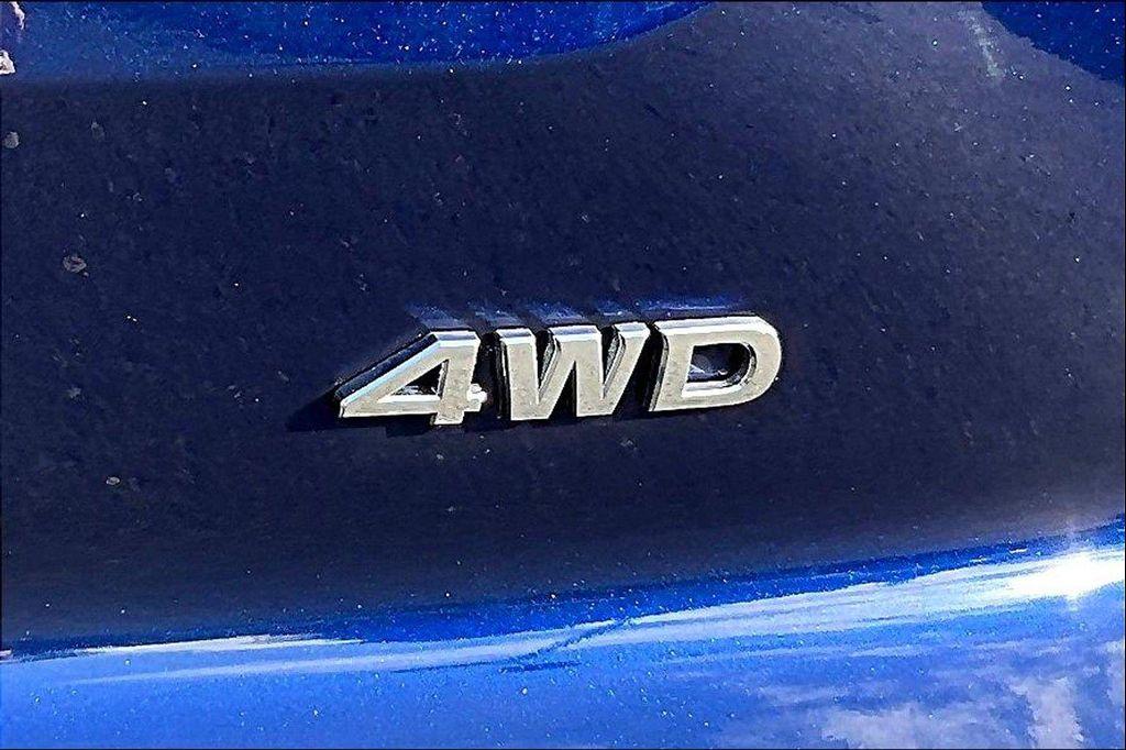 new 2025 Nissan Pathfinder car, priced at $34,917