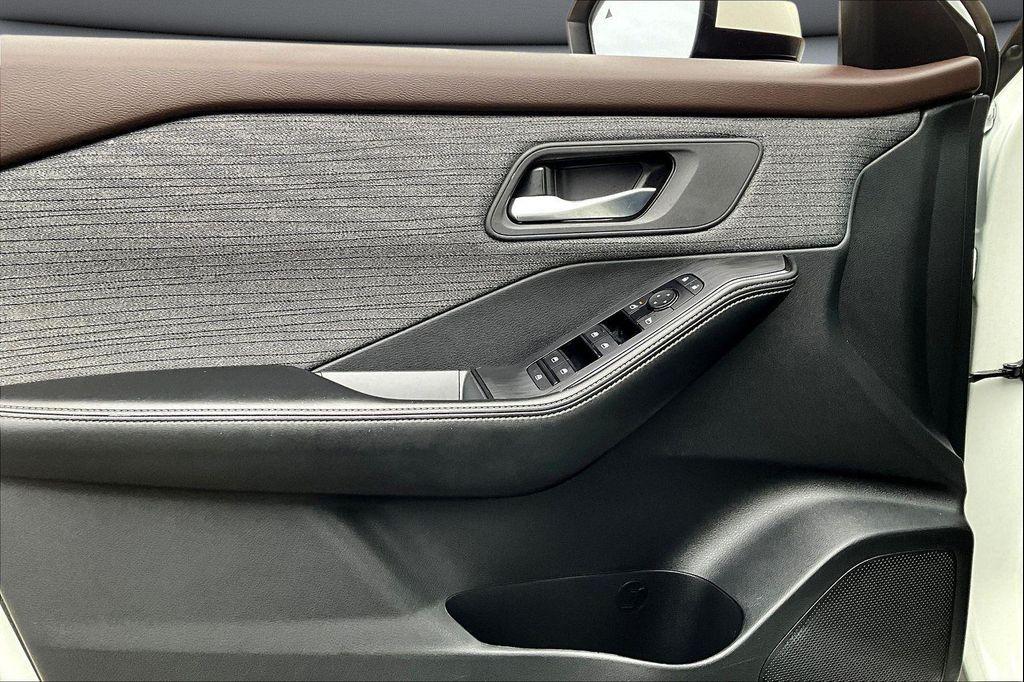 used 2023 Nissan Rogue car, priced at $19,991