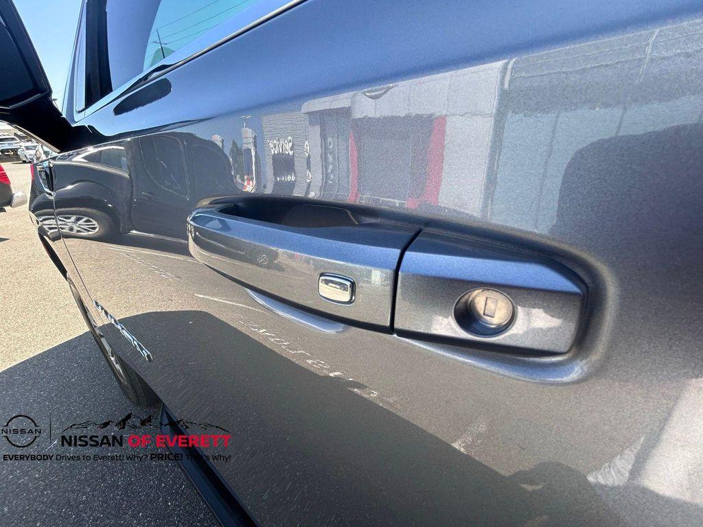 used 2022 GMC Yukon car, priced at $43,891