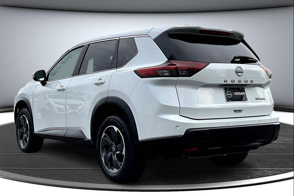 used 2024 Nissan Rogue car, priced at $21,991