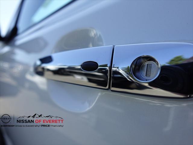 new 2025 Nissan Leaf car, priced at $23,560