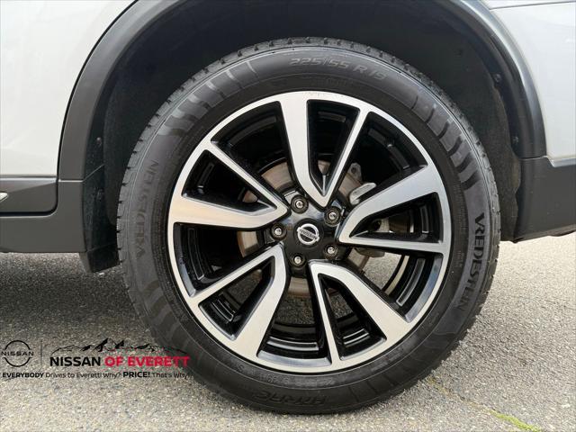 used 2019 Nissan Rogue car, priced at $13,891