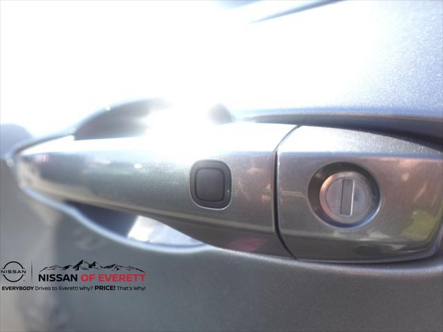 used 2024 Mitsubishi Outlander car, priced at $25,991