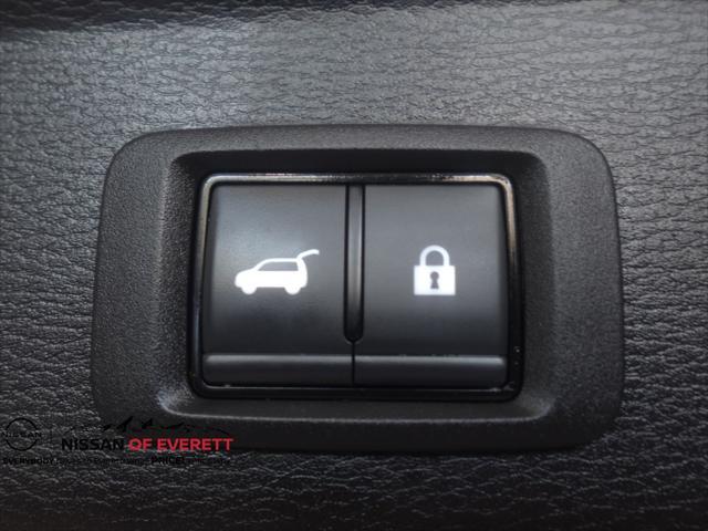 used 2024 Mitsubishi Outlander car, priced at $25,991