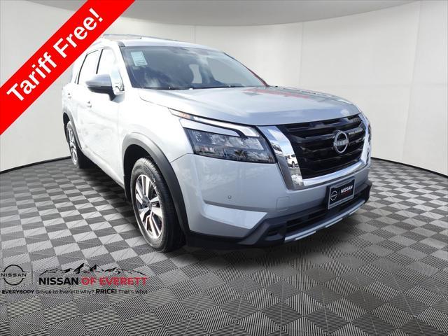 new 2025 Nissan Pathfinder car, priced at $42,985