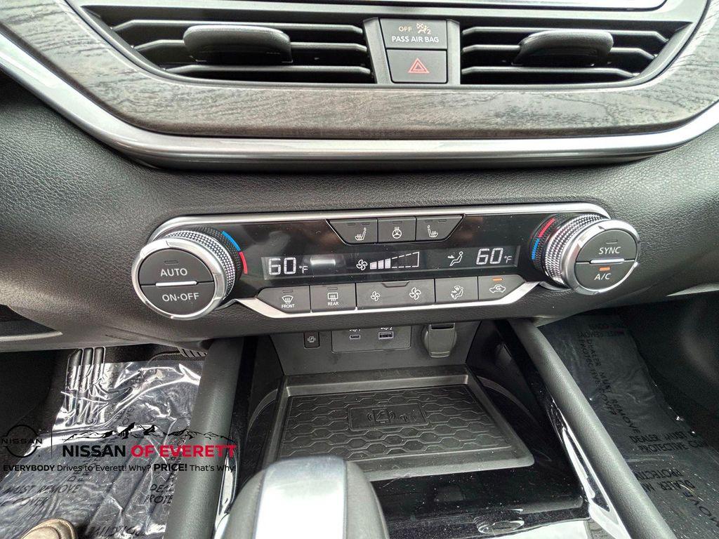 new 2025 Nissan Altima car, priced at $34,601