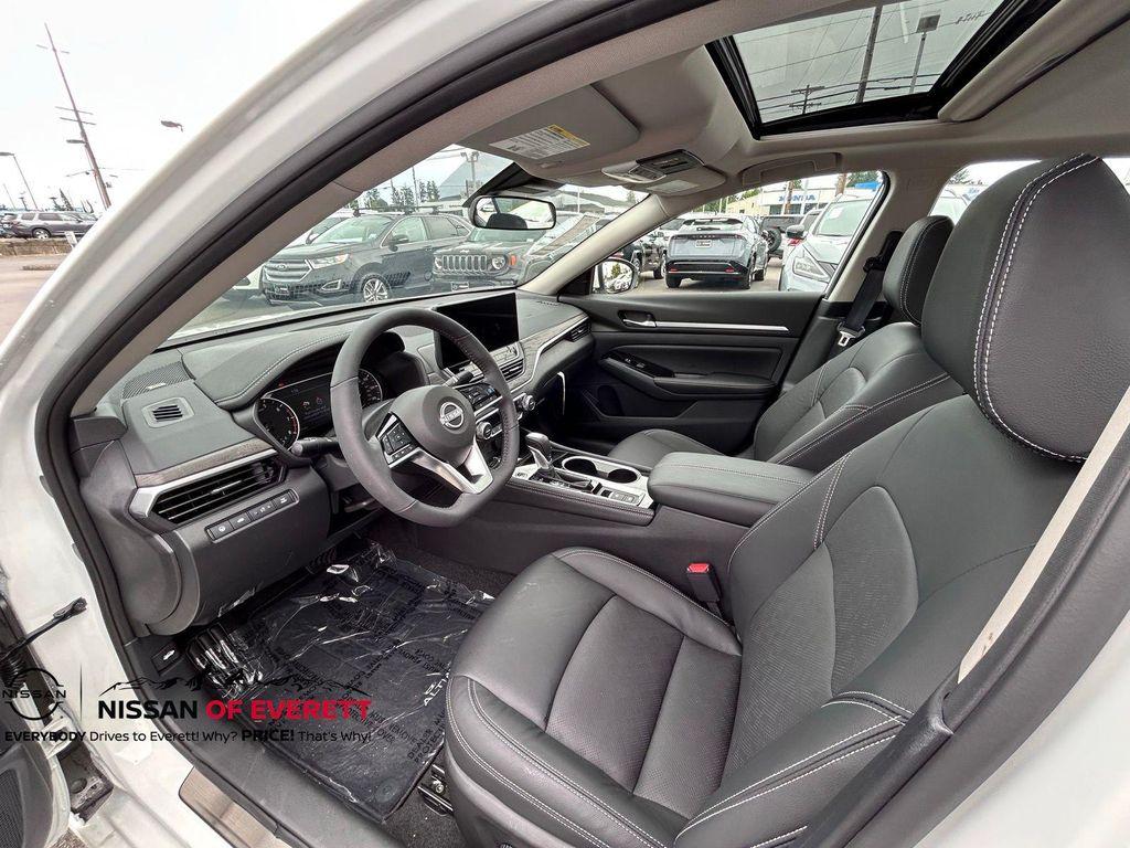 new 2025 Nissan Altima car, priced at $34,601