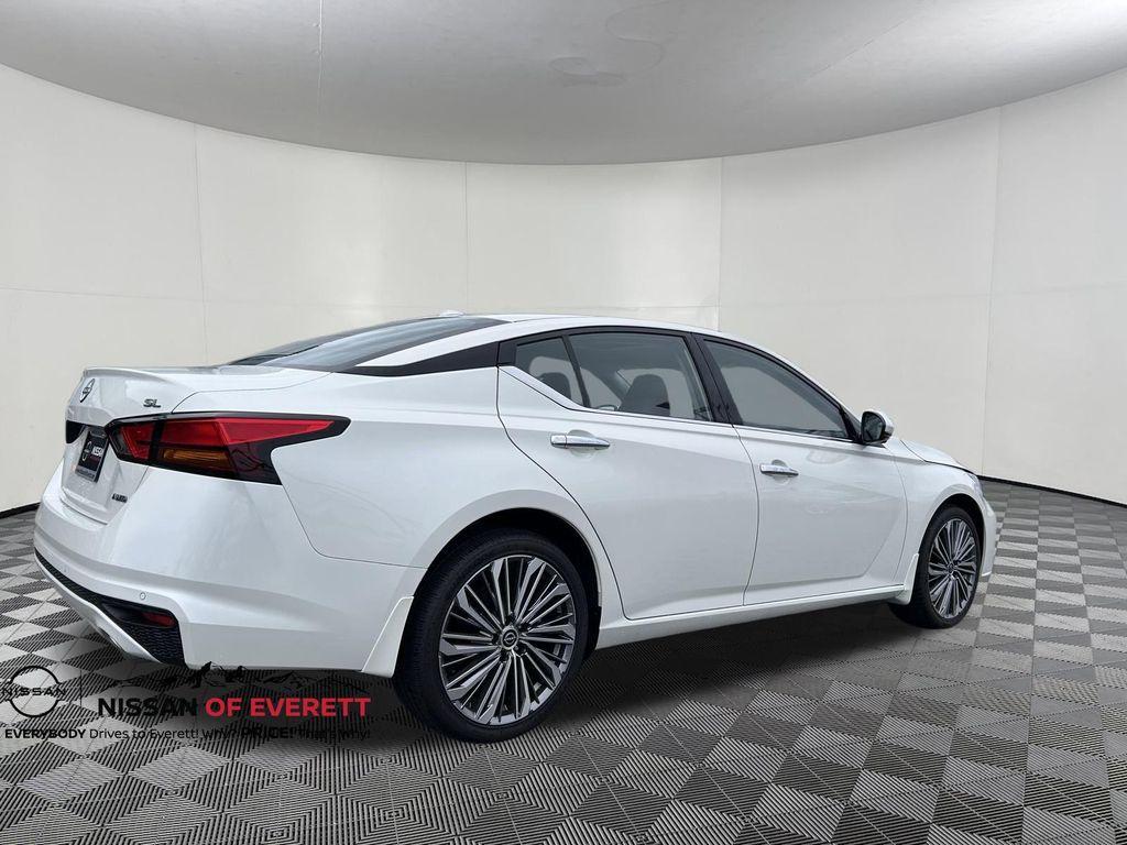 new 2025 Nissan Altima car, priced at $34,601