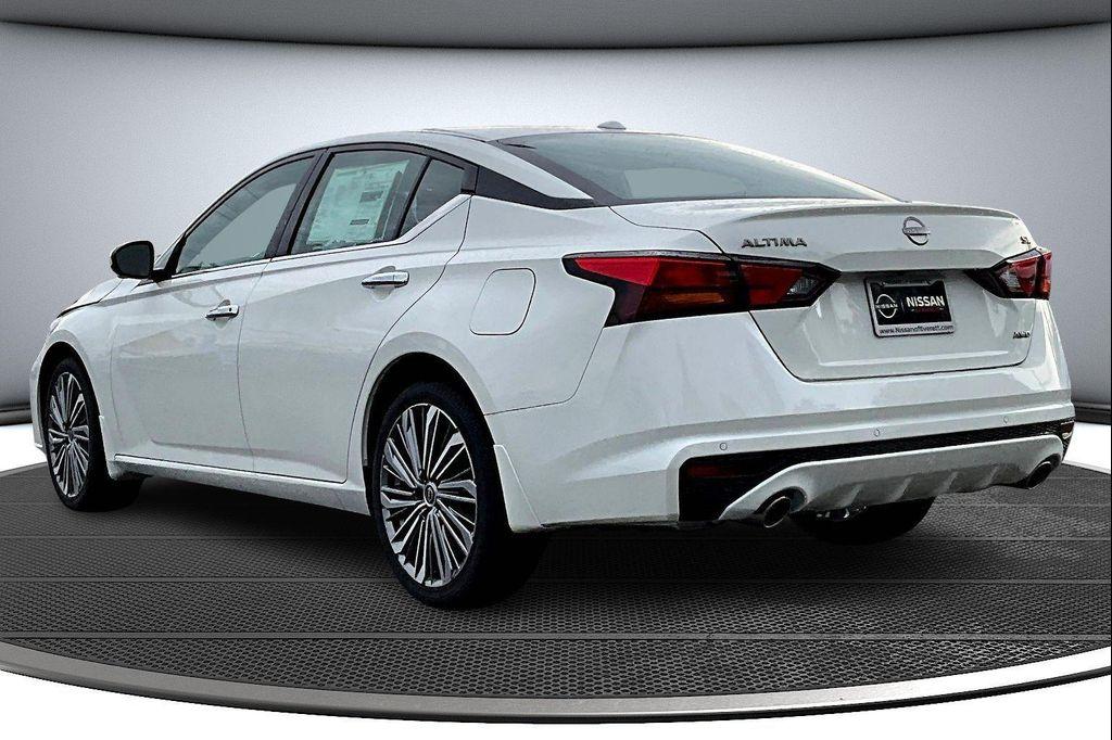 new 2025 Nissan Altima car, priced at $33,955