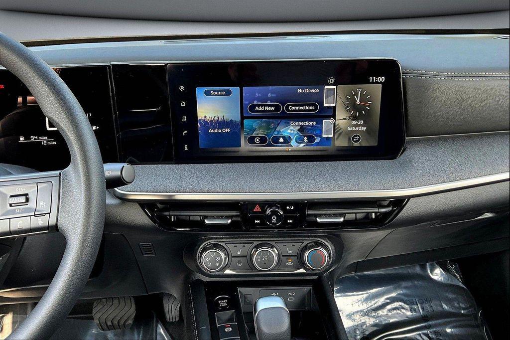 new 2025 Nissan Kicks car, priced at $26,928