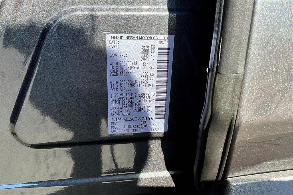 new 2025 Nissan Pathfinder car, priced at $36,976