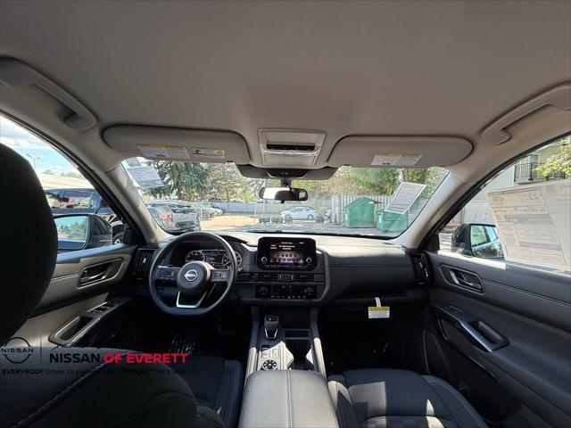 new 2025 Nissan Pathfinder car, priced at $38,104