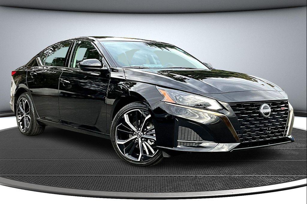 new 2025 Nissan Altima car, priced at $31,831
