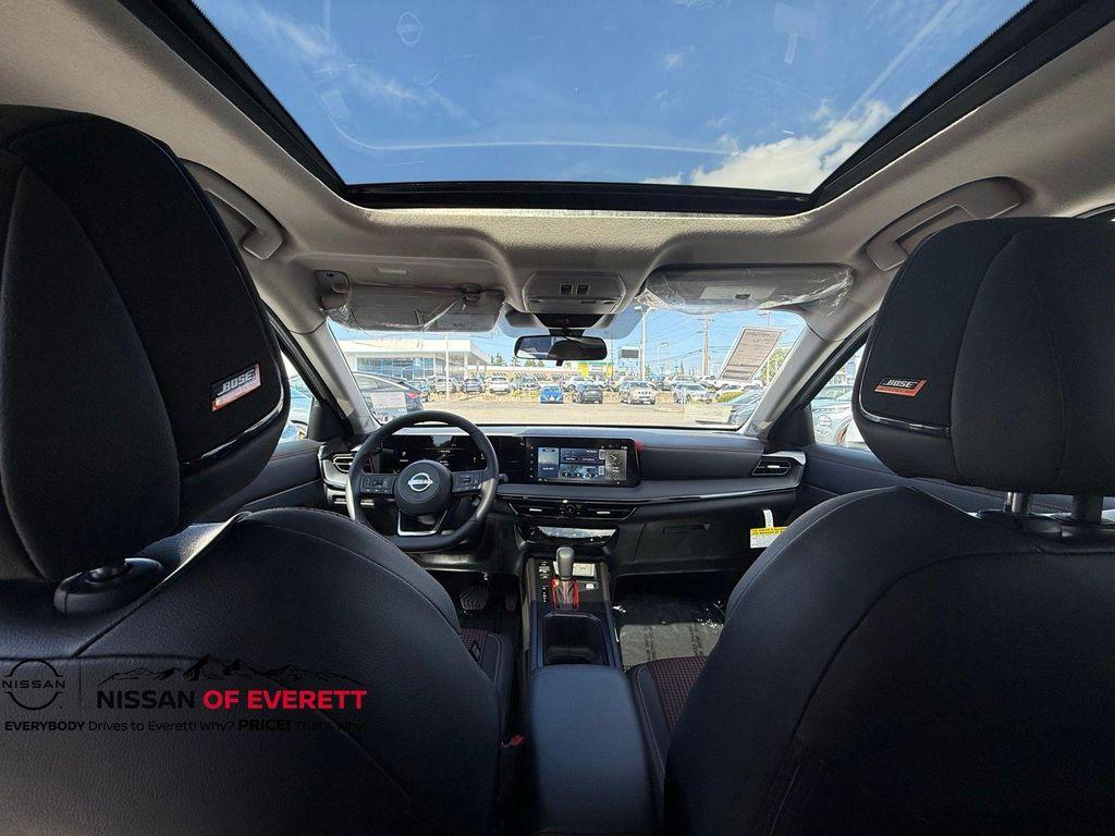 new 2025 Nissan Kicks car, priced at $30,377