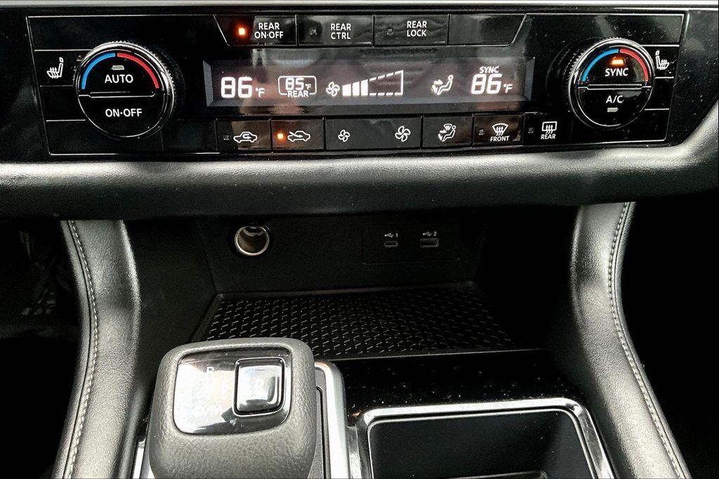 used 2024 Nissan Pathfinder car, priced at $30,981