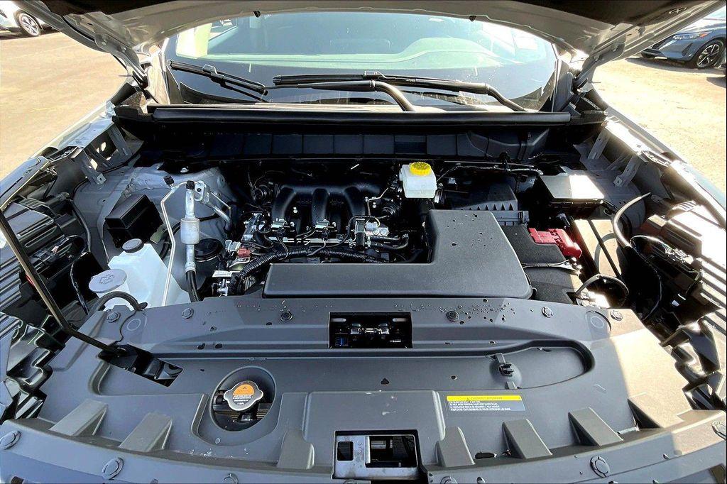 new 2025 Nissan Pathfinder car, priced at $36,976