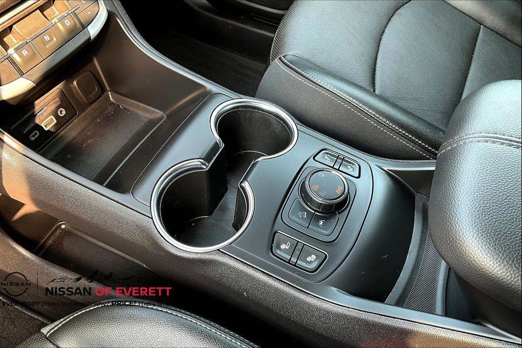 used 2024 GMC Terrain car, priced at $25,991