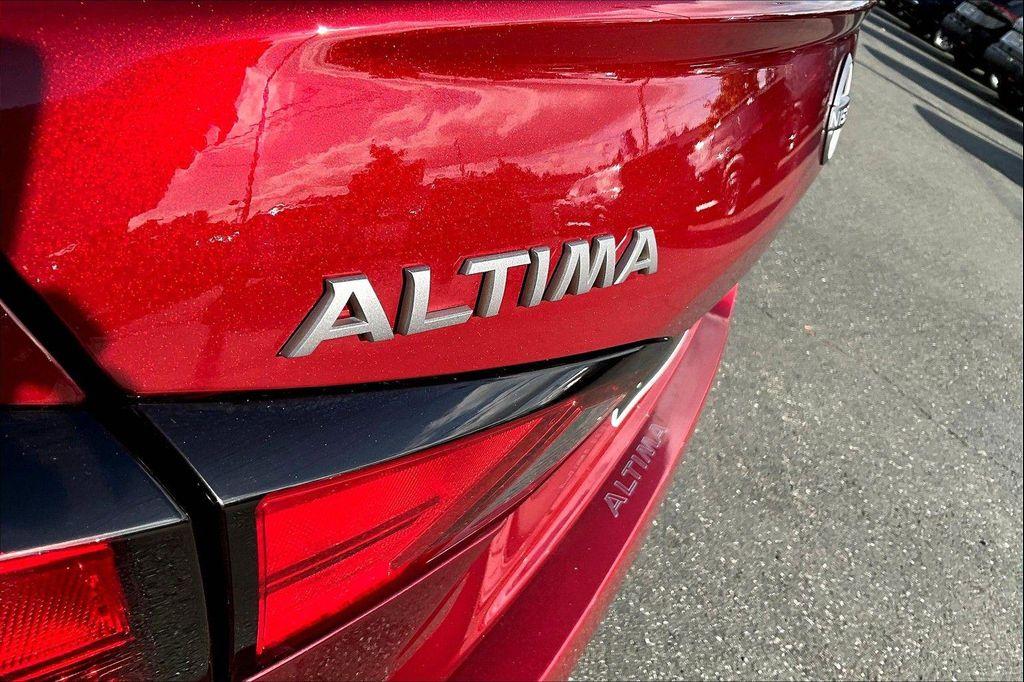 new 2025 Nissan Altima car, priced at $30,403