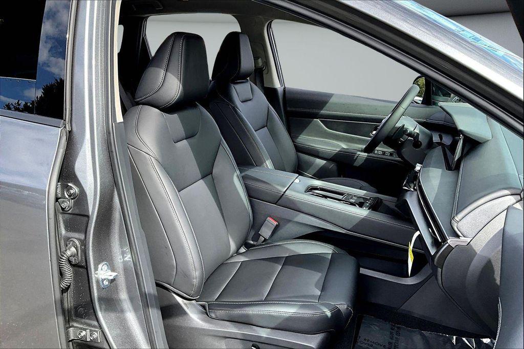 new 2025 Nissan Murano car, priced at $35,585