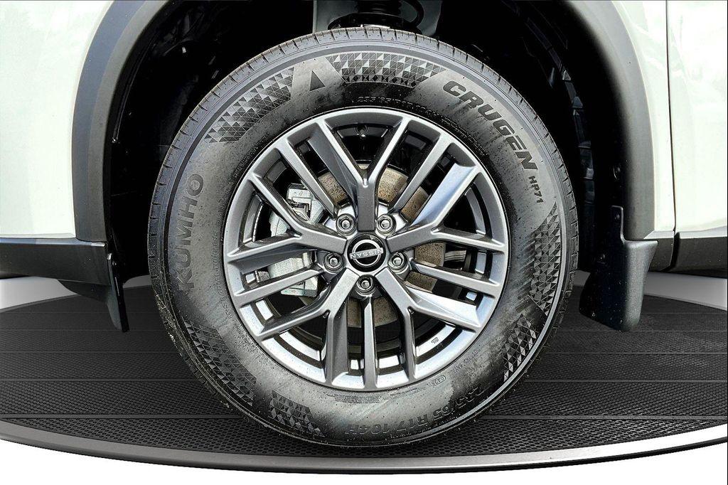 new 2025 Nissan Rogue car, priced at $30,004