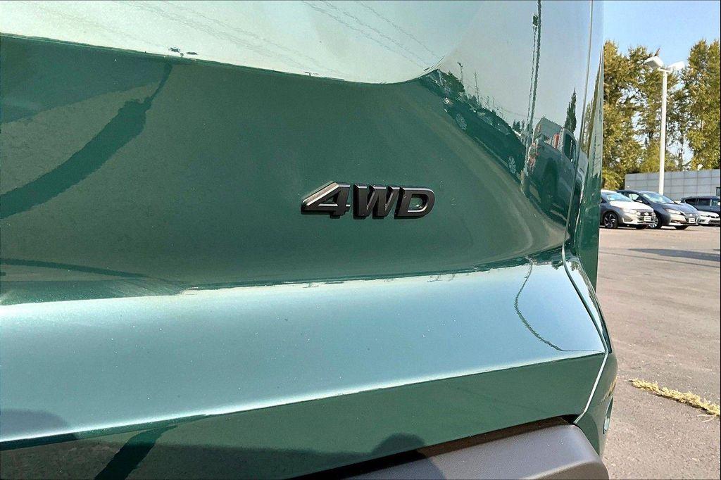 new 2025 Nissan Pathfinder car, priced at $37,120