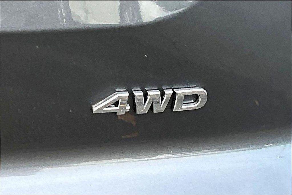 new 2025 Nissan Pathfinder car, priced at $35,240