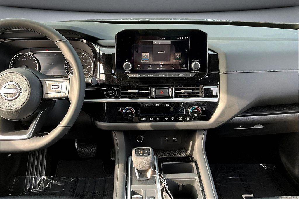 new 2025 Nissan Pathfinder car, priced at $35,240