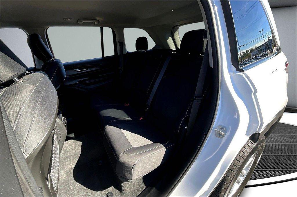 used 2023 Jeep Grand Cherokee car, priced at $24,891