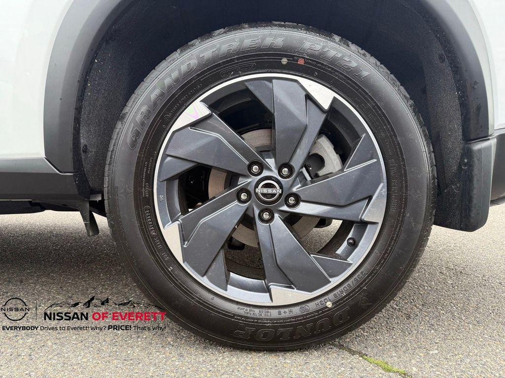 new 2025 Nissan Rogue car, priced at $32,469